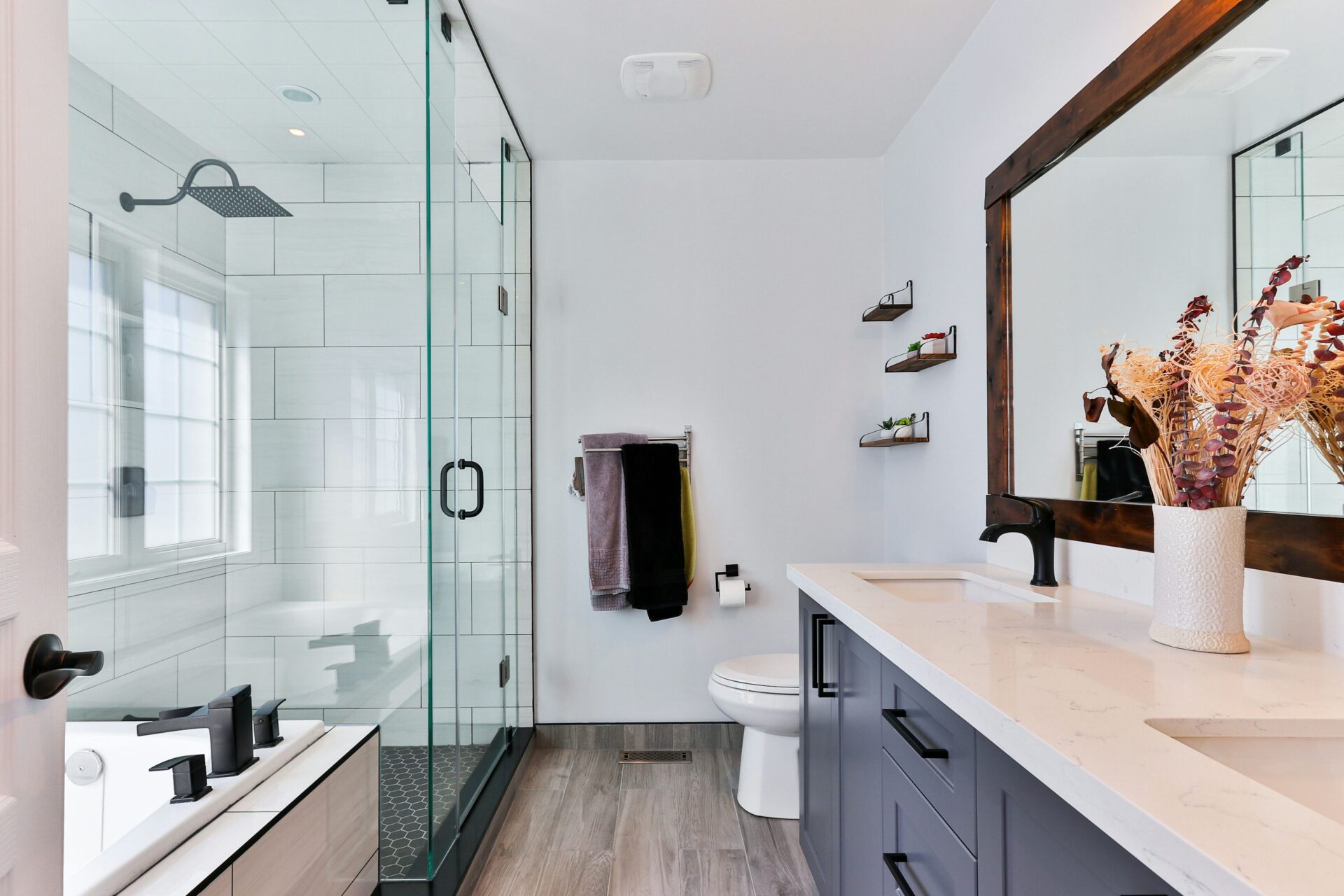 Bathroom remodeling project Akron OH modern design ideas